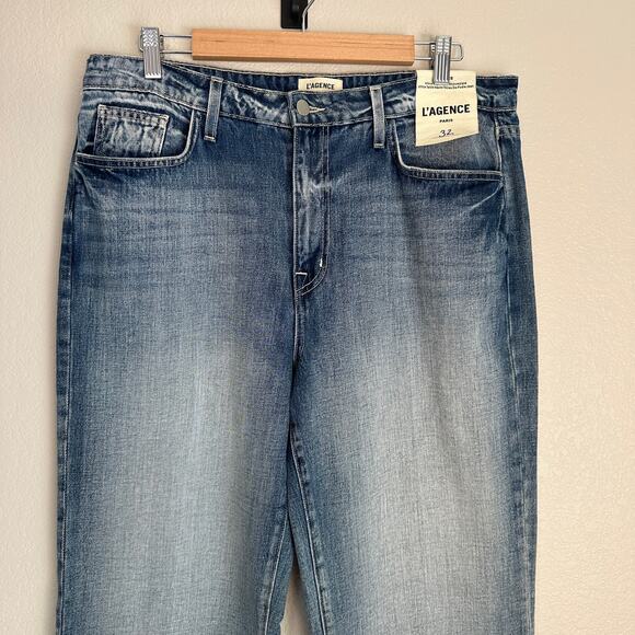 L'AGENCE Jones Ultra High Rise Stovepipe Jeans, MSRP $295, Quiet Luxury, size 32 - Picture 4 of 10